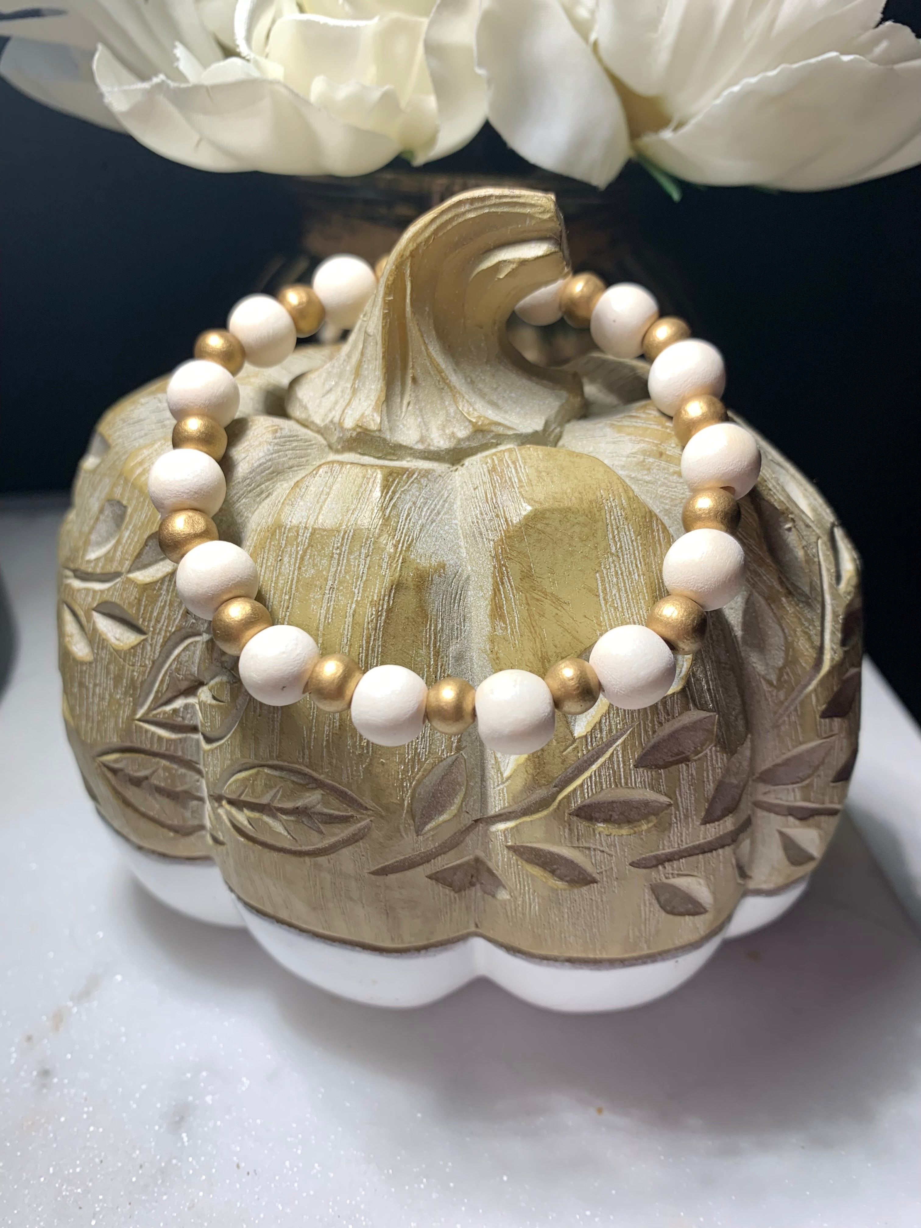 Gwynn Off-White and Gold Wood Bead Bracelet